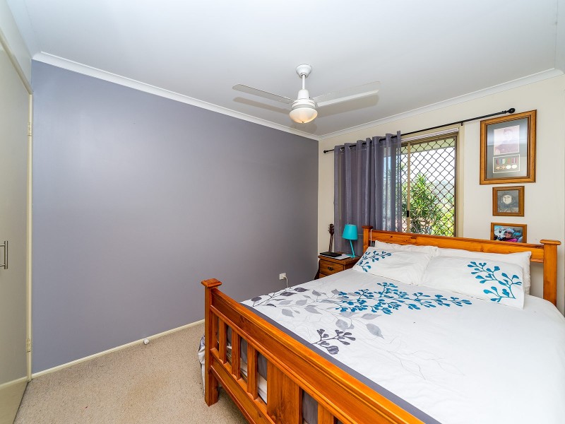 2/3 Hollywood Place, Oxenford QLD 4210