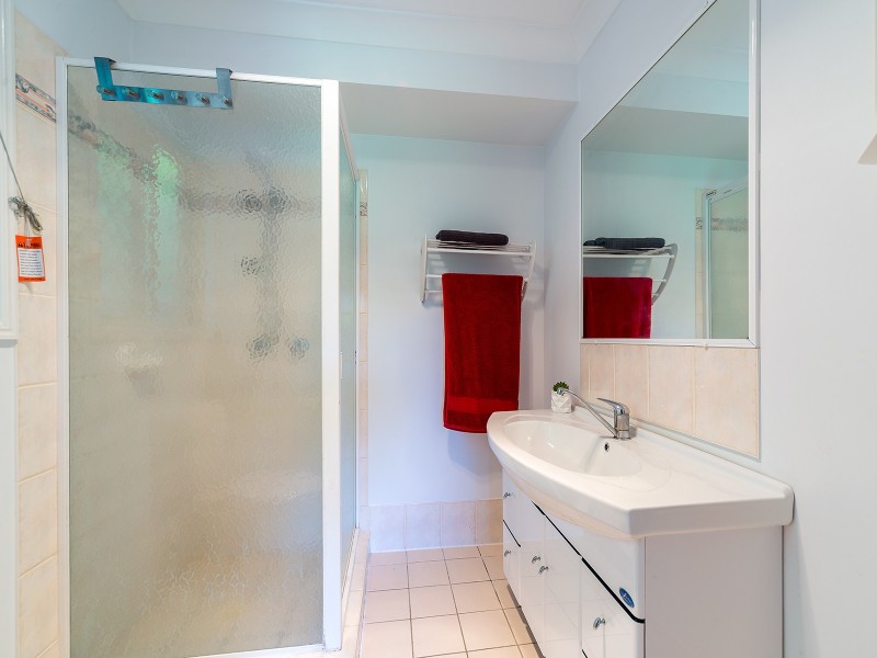 7 Pinemount Crescent, Oxenford QLD 4210