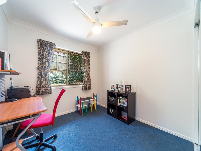 7 Pinemount Crescent, Oxenford QLD 4210