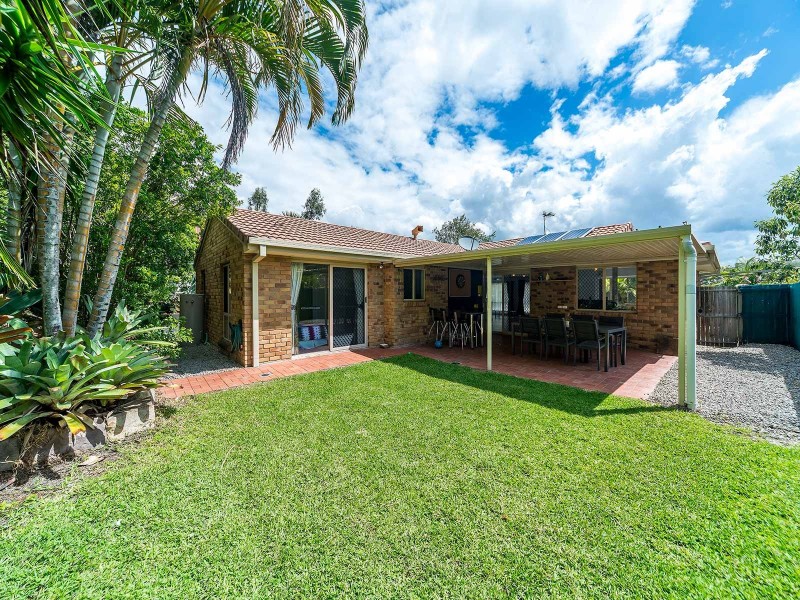 7 Pinemount Crescent, Oxenford QLD 4210