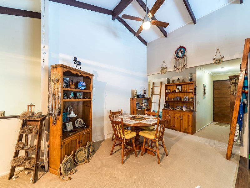 41 Adaminaby Drive, Helensvale QLD 4212