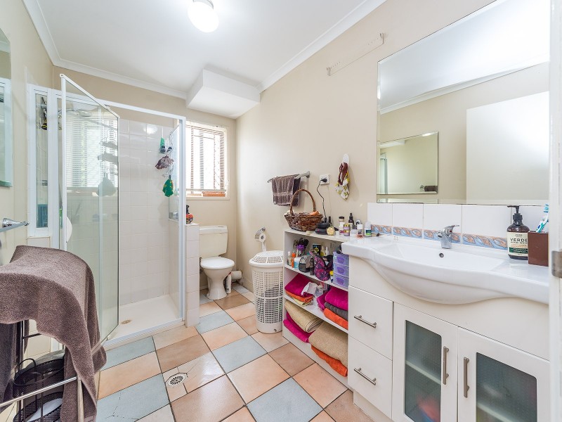 41 Adaminaby Drive, Helensvale QLD 4212