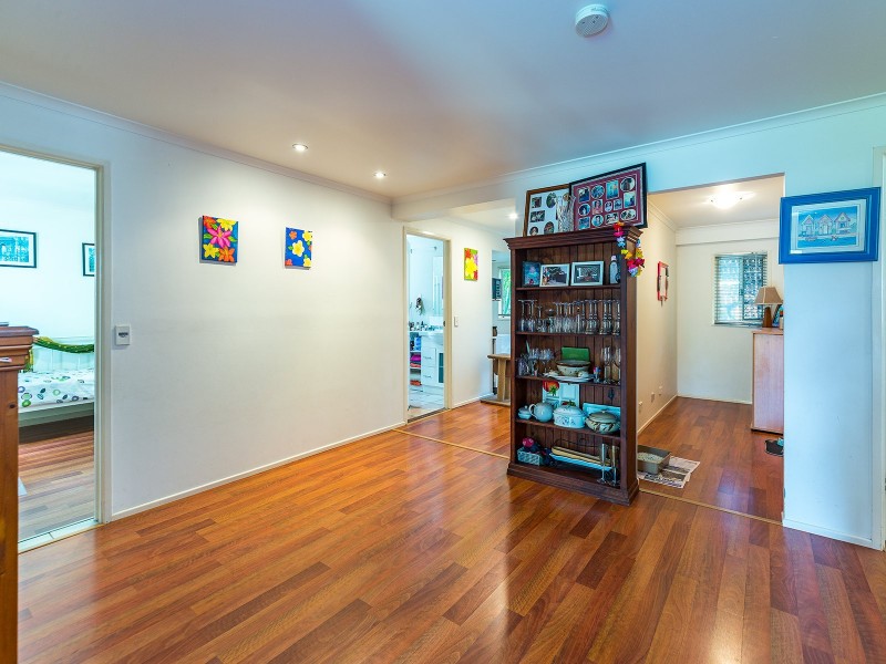 41 Adaminaby Drive, Helensvale QLD 4212