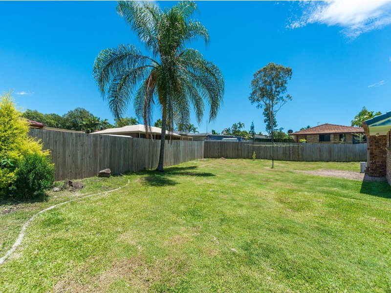 11 Boonah Court, Helensvale QLD 4212