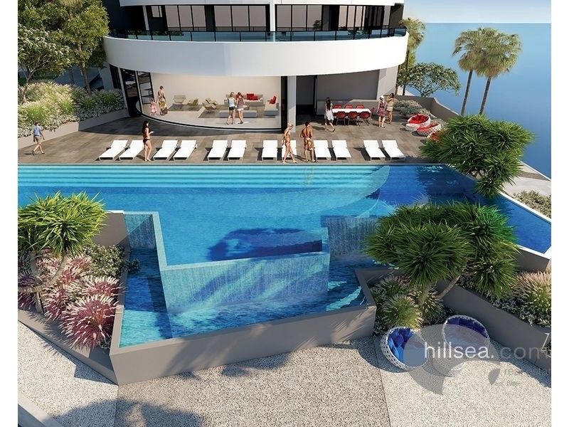 5 Harbour Side Court, Biggera Waters QLD 4216