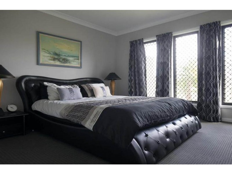 6A Belltop Court, Helensvale QLD 4212