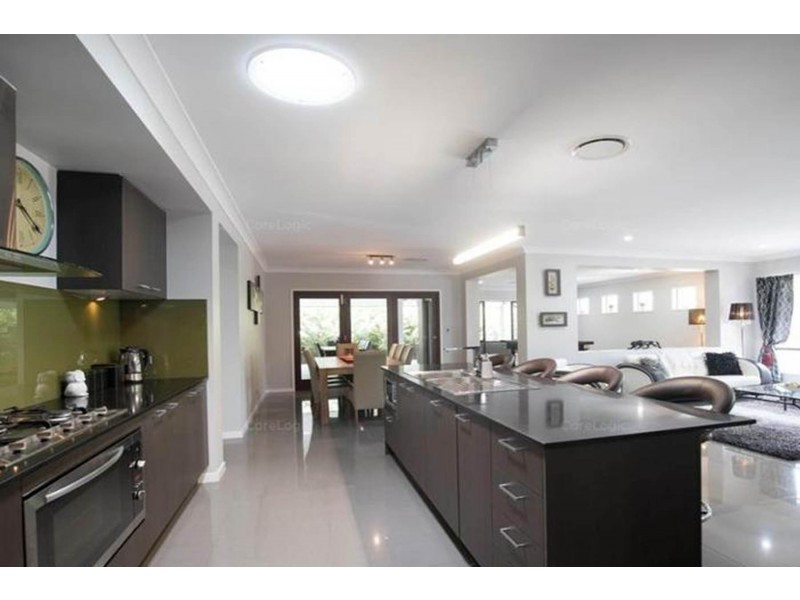 6A Belltop Court, Helensvale QLD 4212