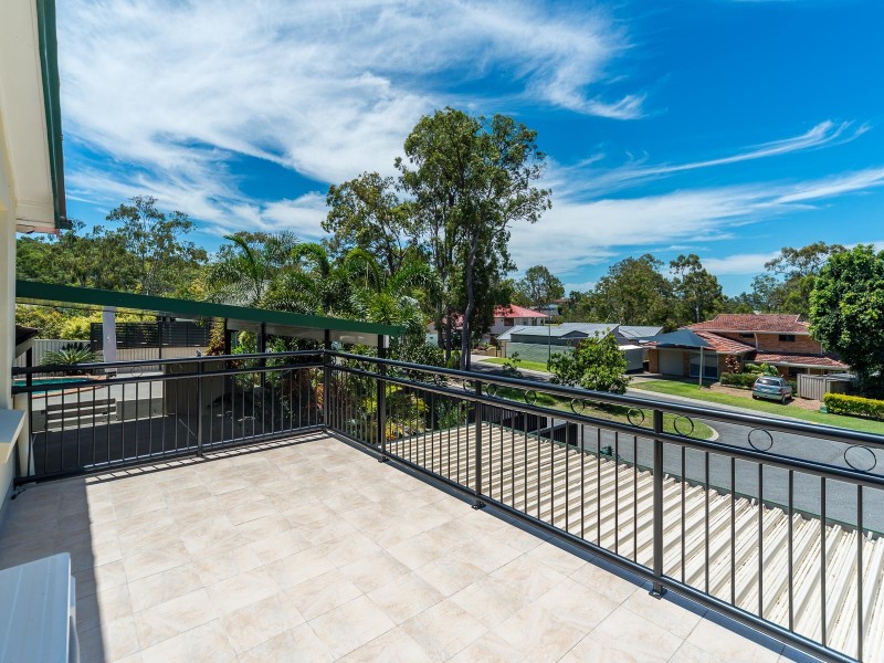3 The Promontory, Helensvale QLD 4212