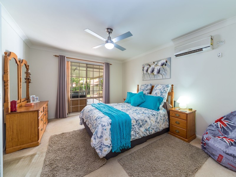 4 Goulburn Court, Helensvale QLD 4212