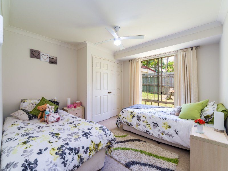 4 Goulburn Court, Helensvale QLD 4212