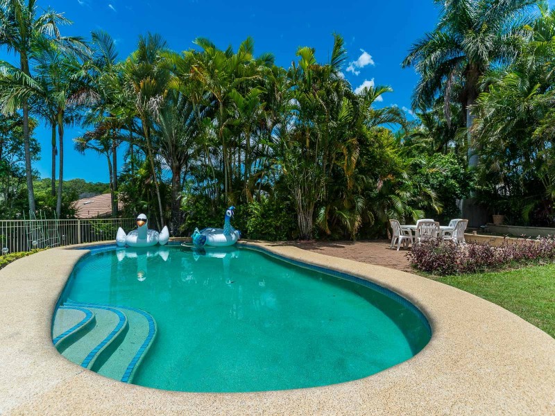 4 Goulburn Court, Helensvale QLD 4212