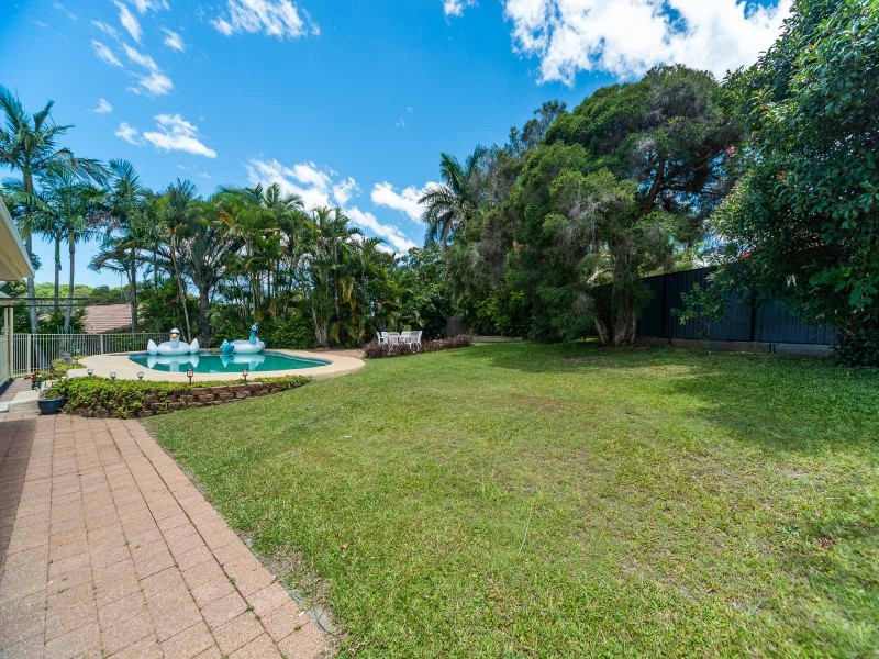 4 Goulburn Court, Helensvale QLD 4212