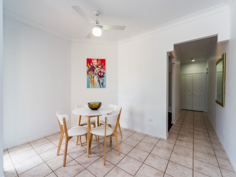 27 Monterey Keys Drive, Helensvale QLD 4212