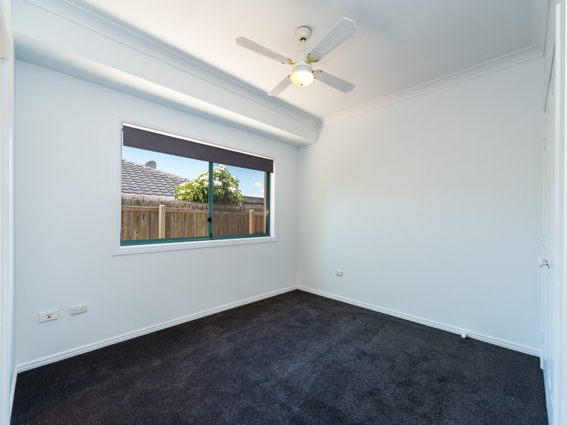 27 Monterey Keys Drive, Helensvale QLD 4212