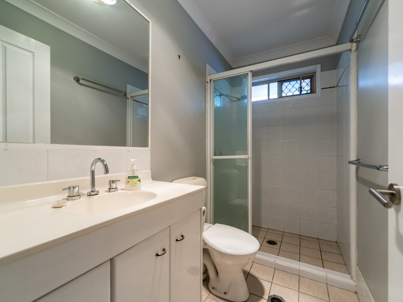 18 Serafina Drive, Helensvale QLD 4212