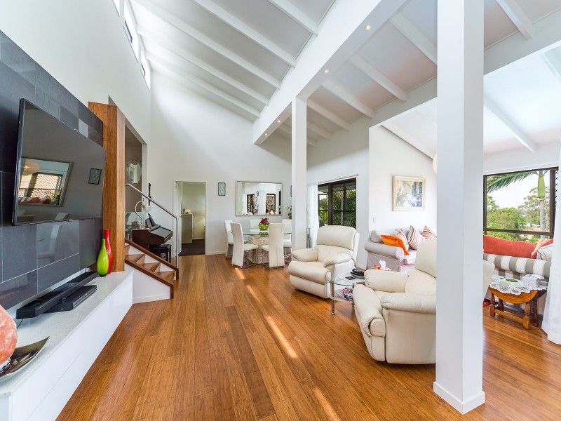 3 Leura Place, Helensvale QLD 4212