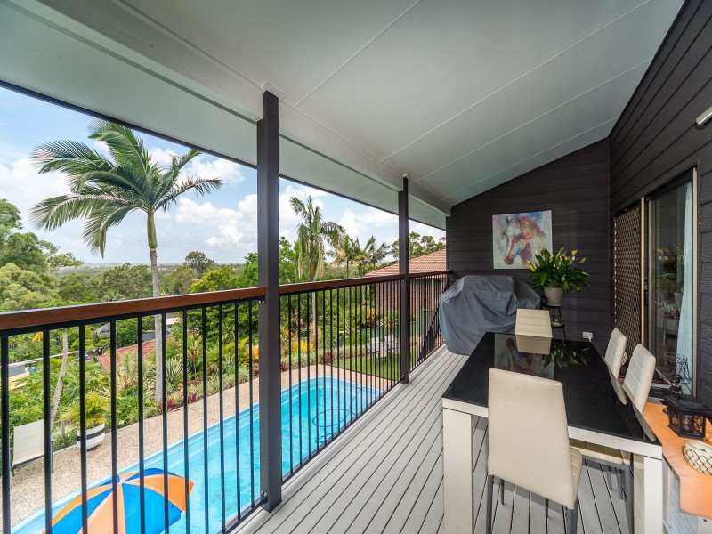 3 Leura Place, Helensvale QLD 4212