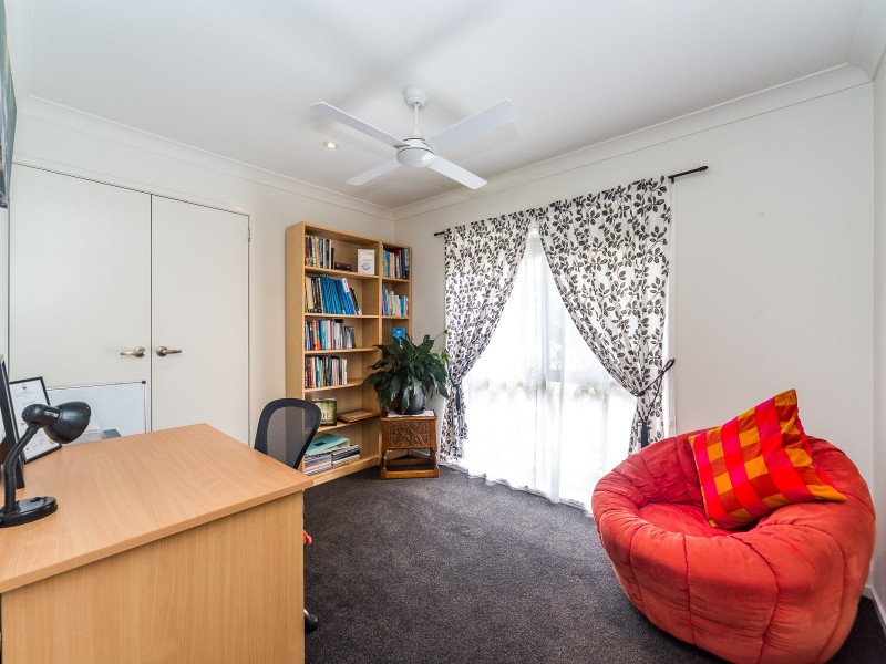 3 Leura Place, Helensvale QLD 4212