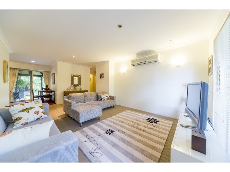 10/15 Adventure Avenue, Oxenford QLD 4210