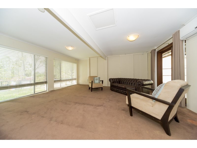 6 Jesmond Road, Helensvale QLD 4212