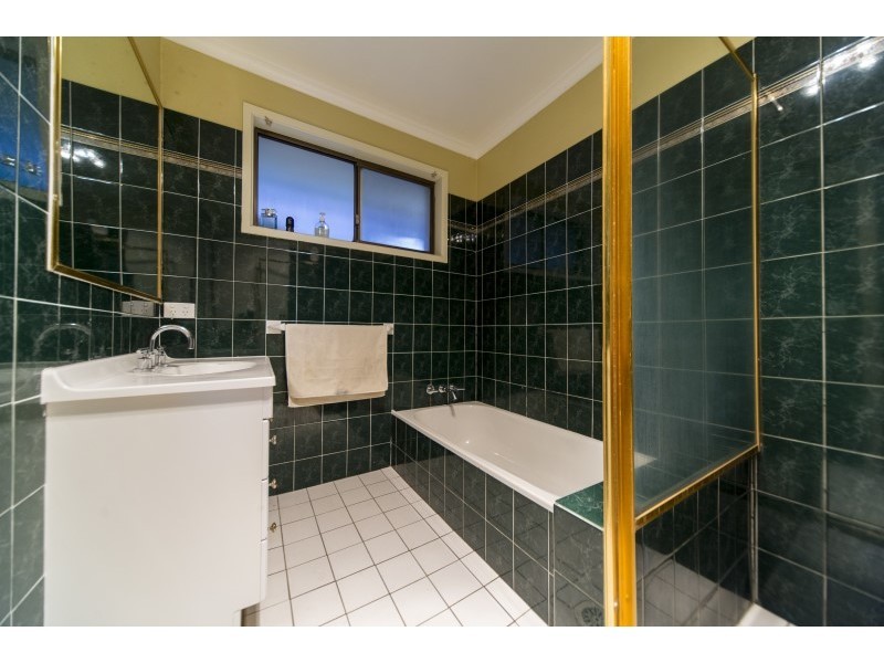 6 Jesmond Road, Helensvale QLD 4212
