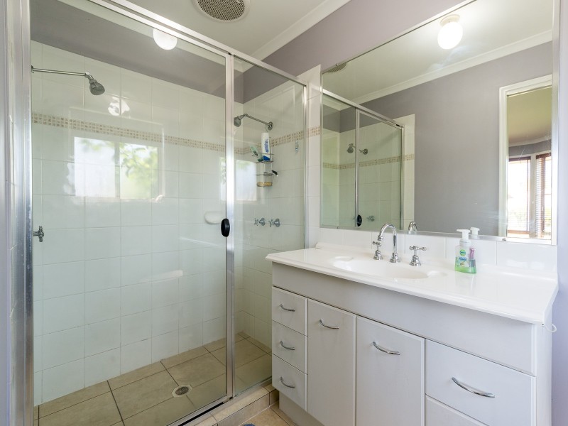 3 Ingrid Lane, Coomera Waters QLD 4209