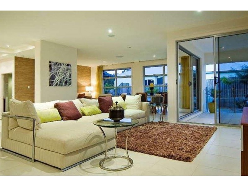 46 Ragamuffin Drive West, Coomera Waters QLD 4209