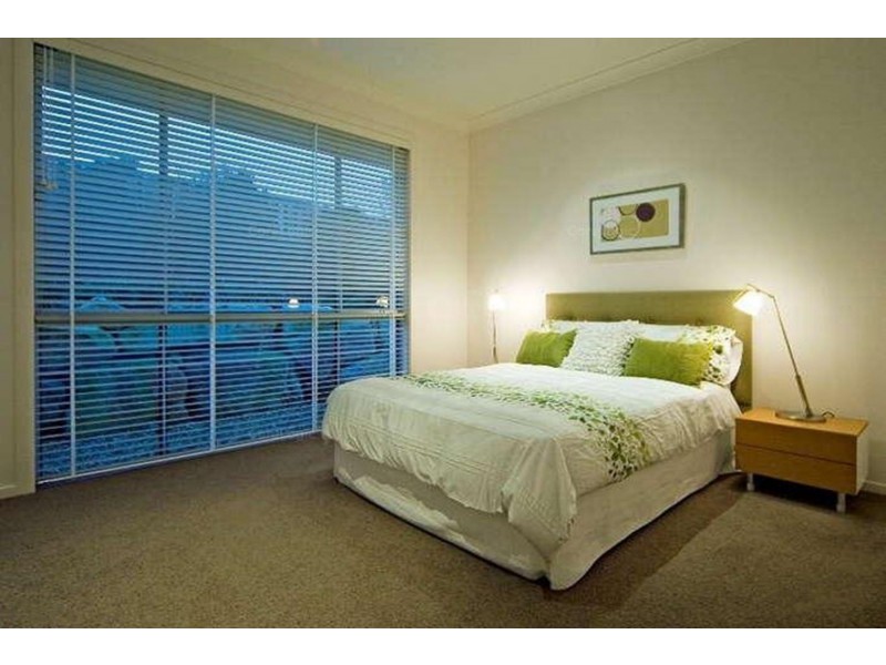 46 Ragamuffin Drive West, Coomera Waters QLD 4209