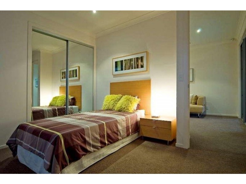 46 Ragamuffin Drive West, Coomera Waters QLD 4209