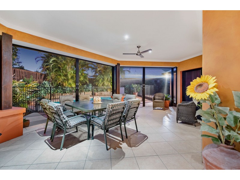 8 Nerida Lane, Coomera Waters QLD 4209