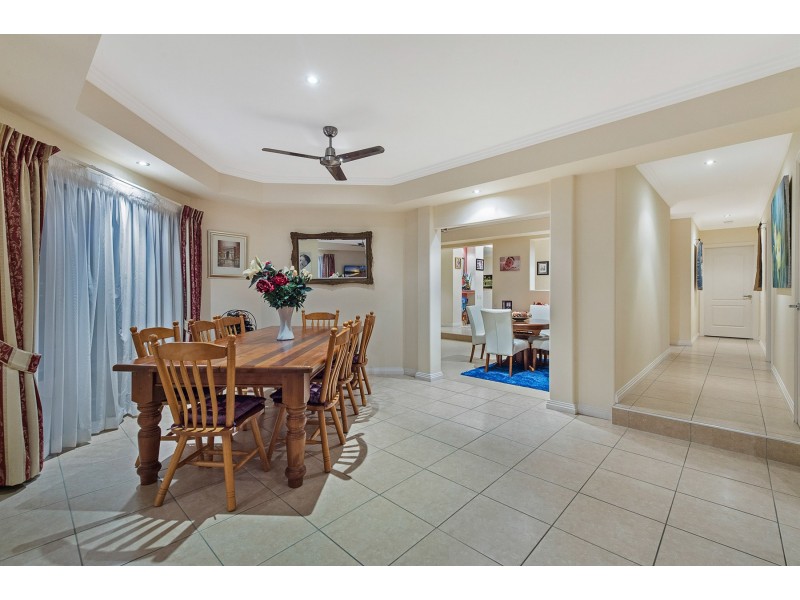 8 Nerida Lane, Coomera Waters QLD 4209