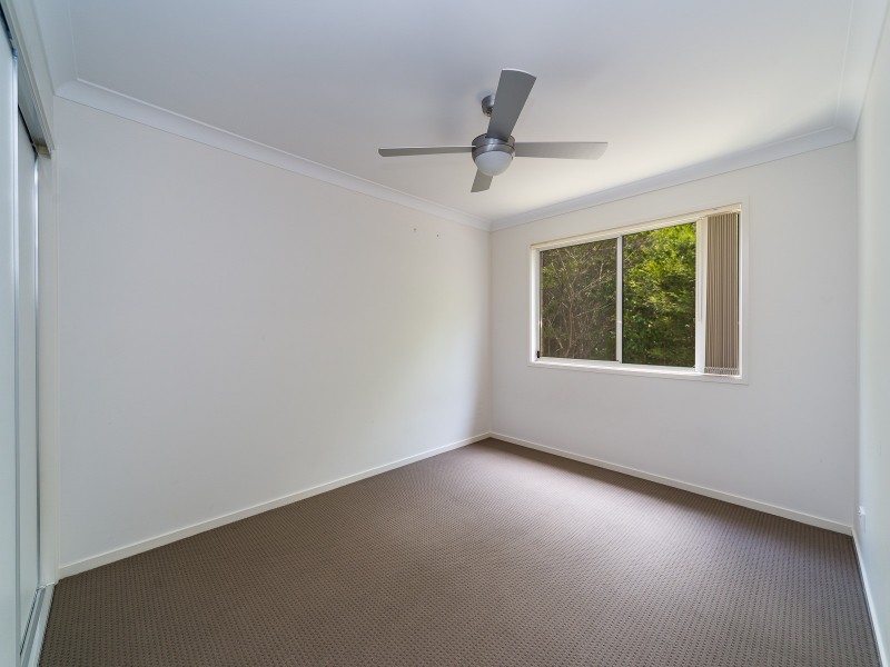 27 Casuarina Way, Helensvale QLD 4212