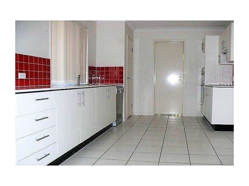 28 Flynn Court, Maudsland QLD 4210