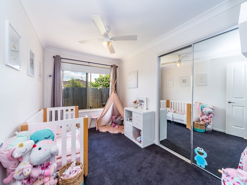 1 Galapagos Way, Pacific Pines QLD 4211