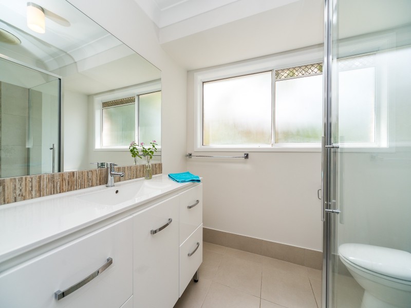 13 Glendale Place, Helensvale QLD 4212