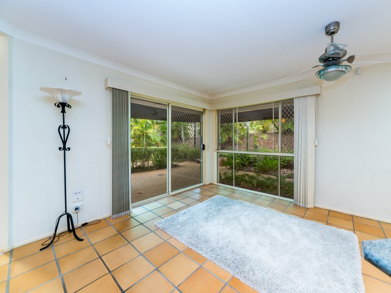 26 Edgeworth Place, Helensvale QLD 4212