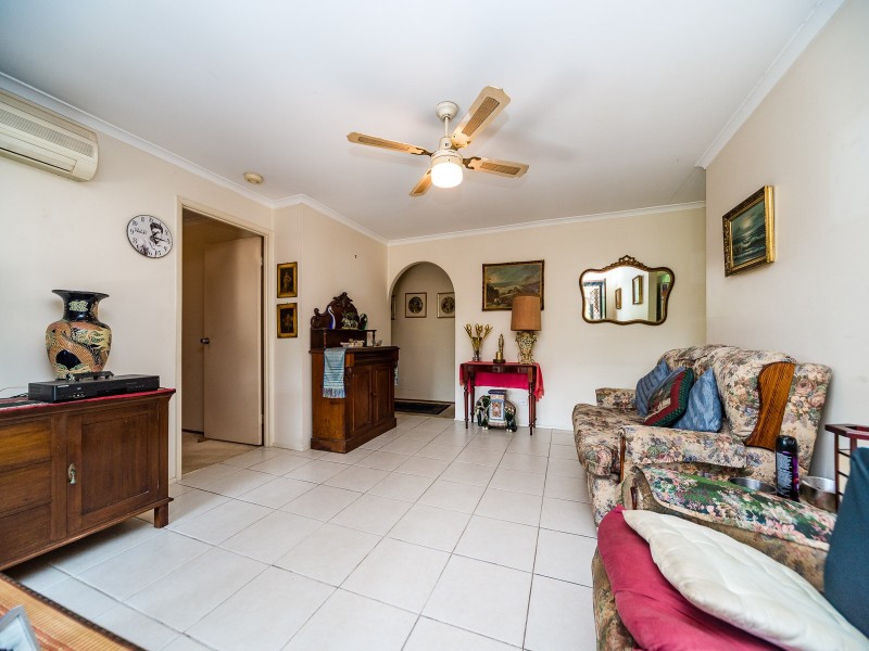 2/1 Metro Crescent, Oxenford QLD 4210