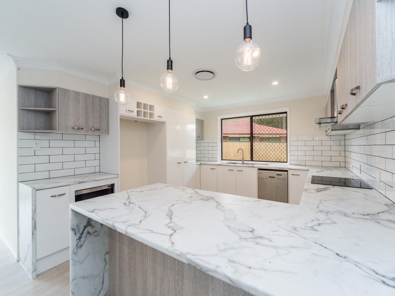 5 Kilcoy Place, Helensvale QLD 4212