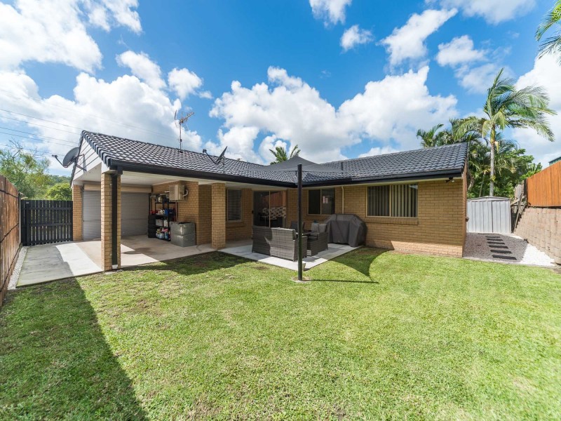 42 Studio Drive, Oxenford QLD 4210