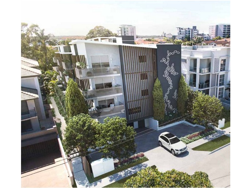 33 Loder Street, Biggera Waters QLD 4216