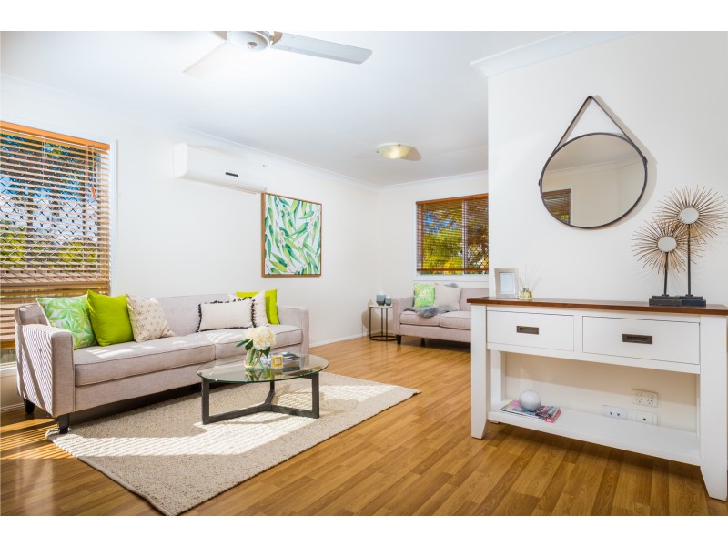 5 Rosedale Place, Helensvale QLD 4212