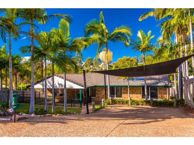5 Rosedale Place, Helensvale QLD 4212