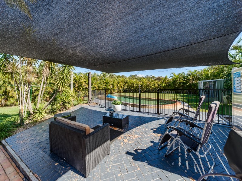 182 Discovery Drive, Helensvale QLD 4212