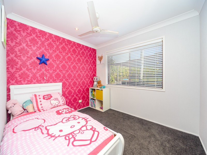 182 Discovery Drive, Helensvale QLD 4212