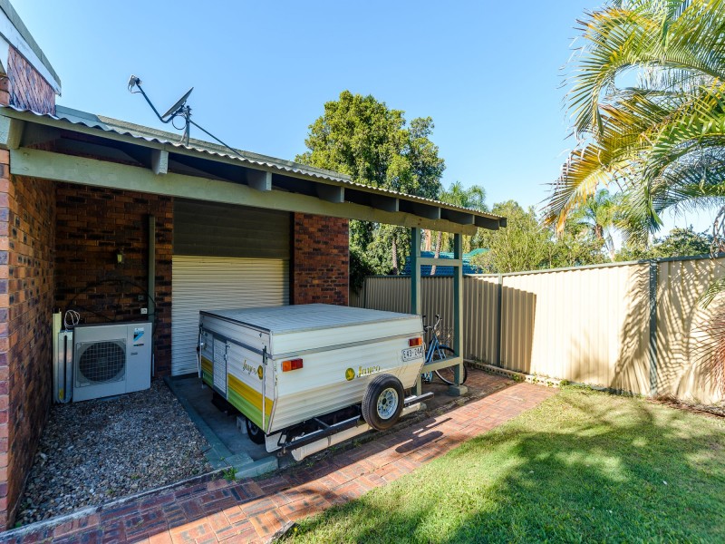 182 Discovery Drive, Helensvale QLD 4212