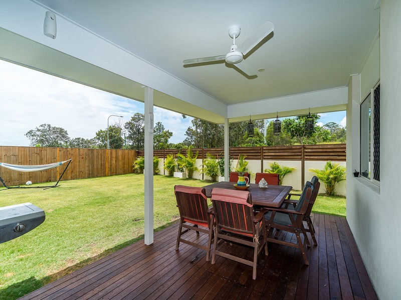 22 Longstaff Crescent, Pimpama QLD 4209