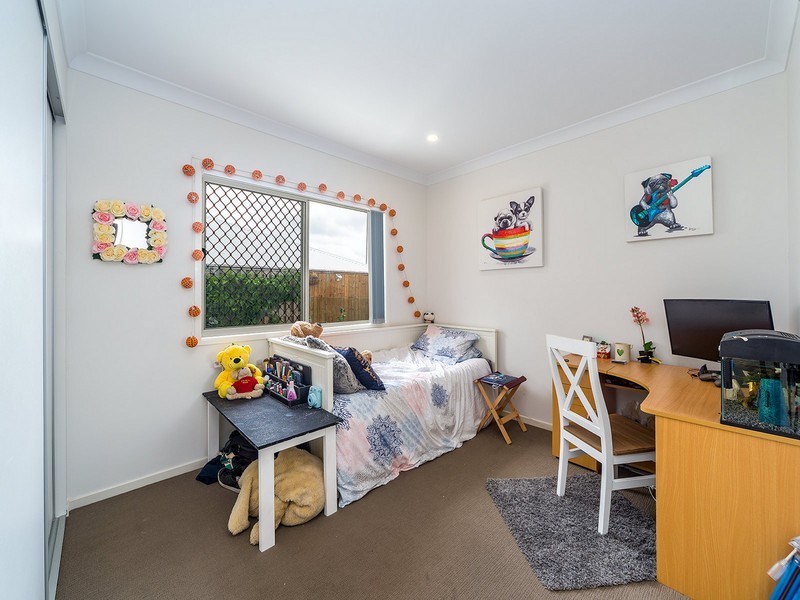 22 Longstaff Crescent, Pimpama QLD 4209