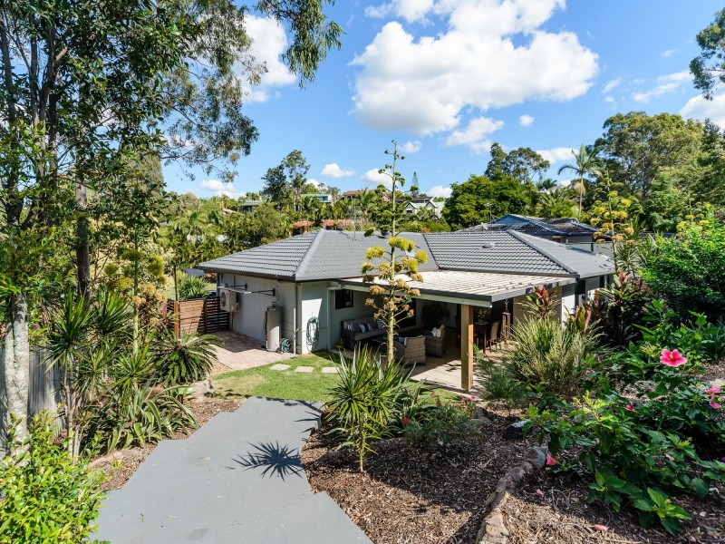 9 Robe Court, Helensvale QLD 4212