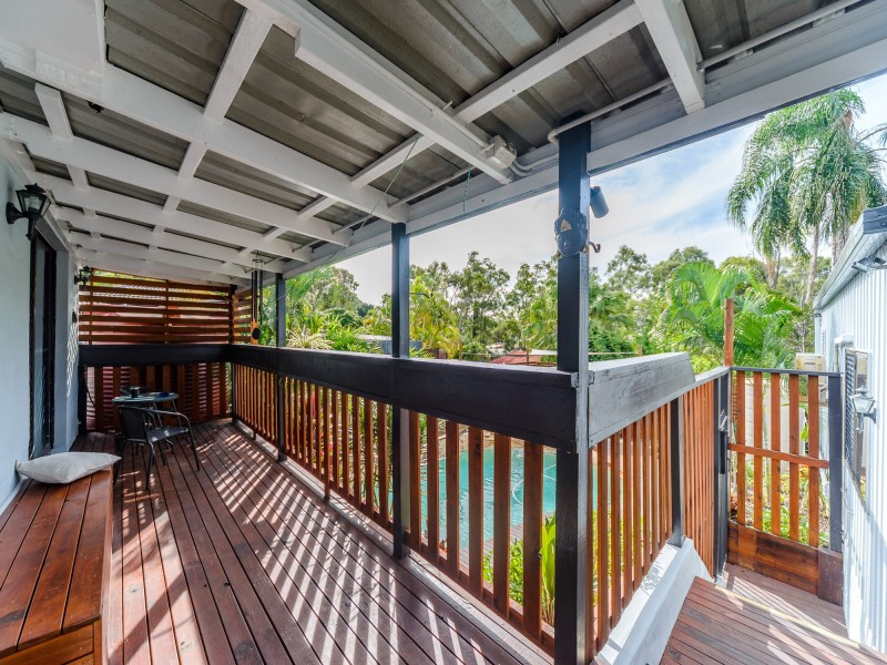 12 Dromana Crescent, Helensvale QLD 4212