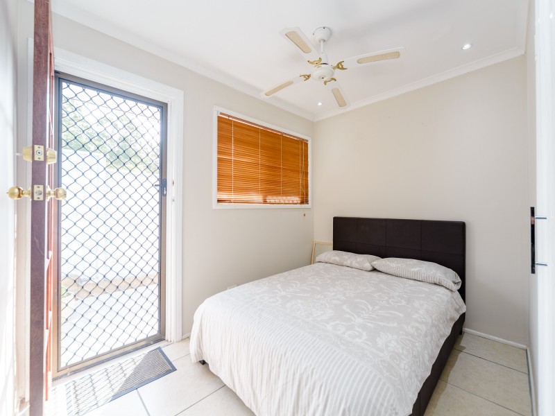 12 Dromana Crescent, Helensvale QLD 4212